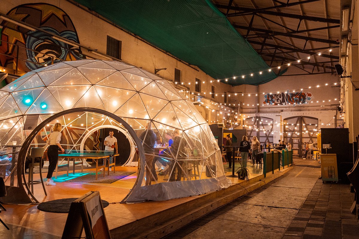 De Ping Pong Club